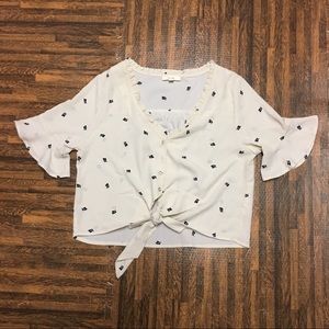 RUFFLY BLOUSE